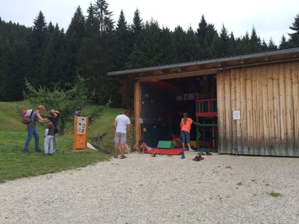 Indoor Spielplatz Gundhütte