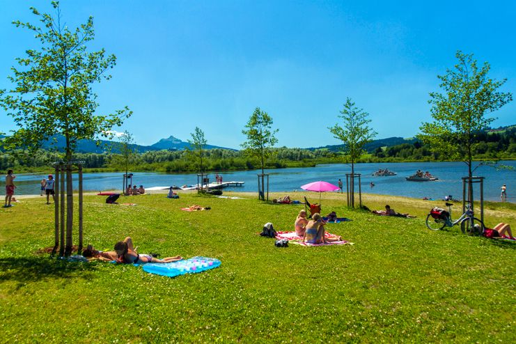 Naturbadeplatz Grüntensee - Liegewiese