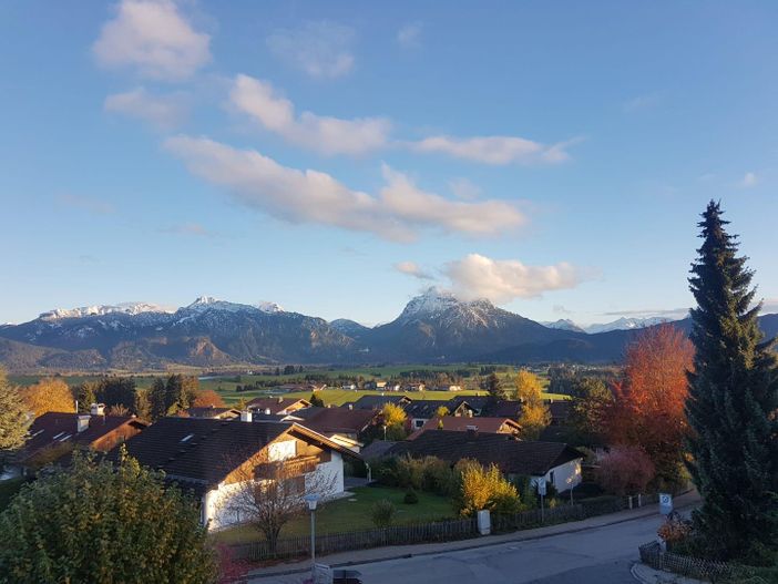 Ausblick von Ihrem Balkon Schloss Neuschwanstein