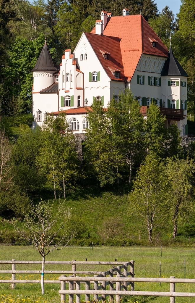 Schloss Bullachberg