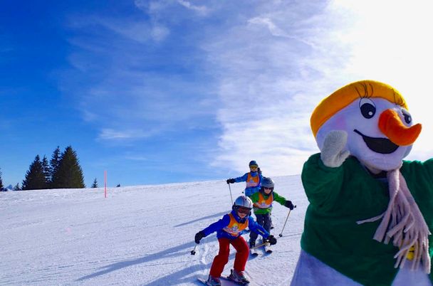 Mikas Skichule im Skigebiet Ofterschwang