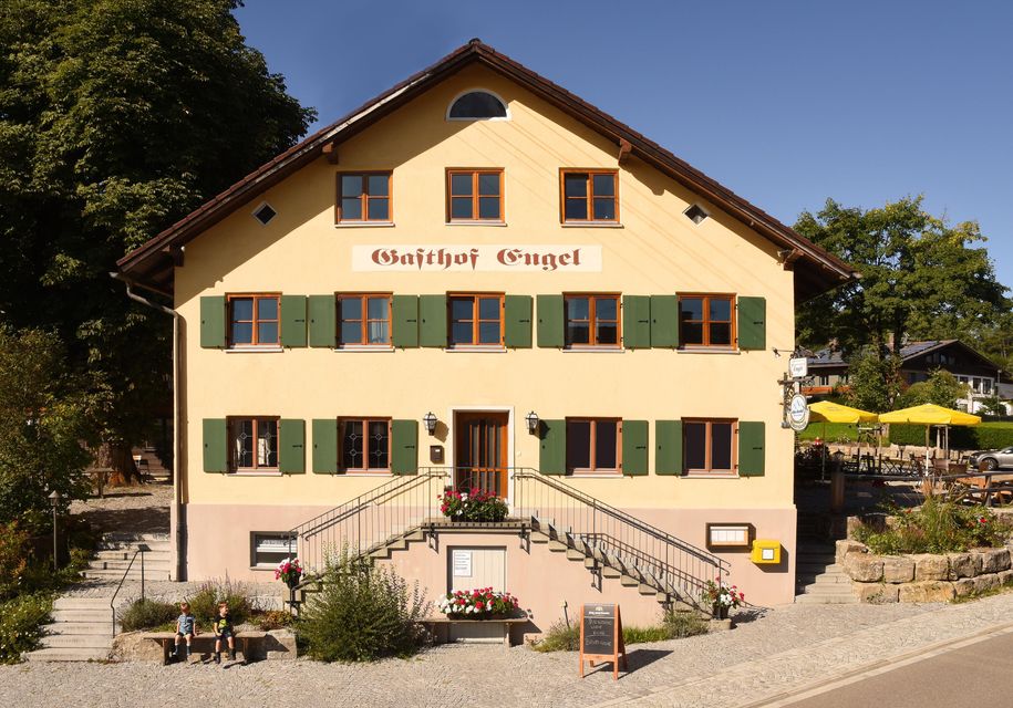 Alps Hostel Außenansicht 2