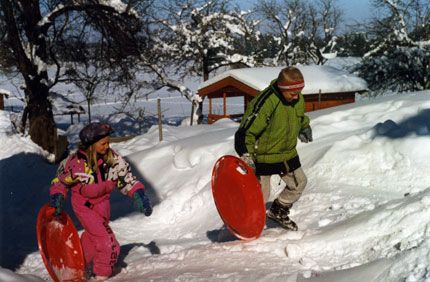 Im Winter wird einfach gerodelt