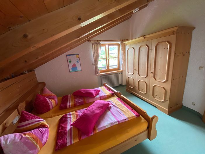 Schlafzimmer2