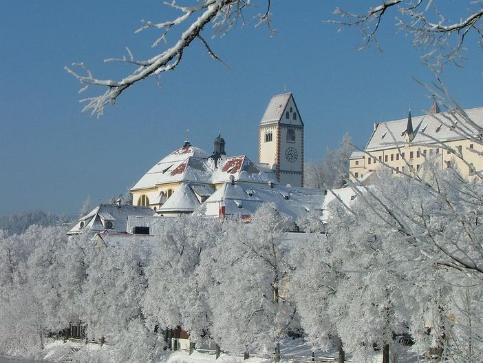 Kloster und Schloss