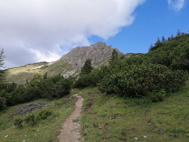 Unterhalb des Litnisschrofen