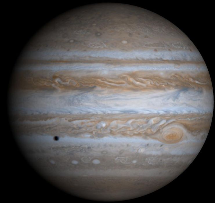 Jupiter_by_Cassini_Huygens