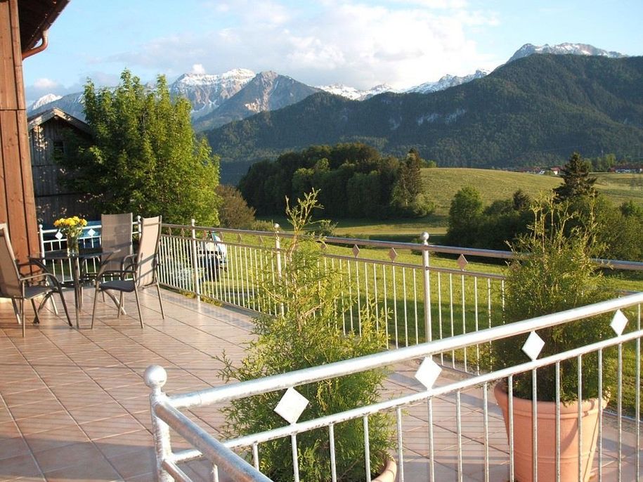 Bergblick Terrasse Falkenstein