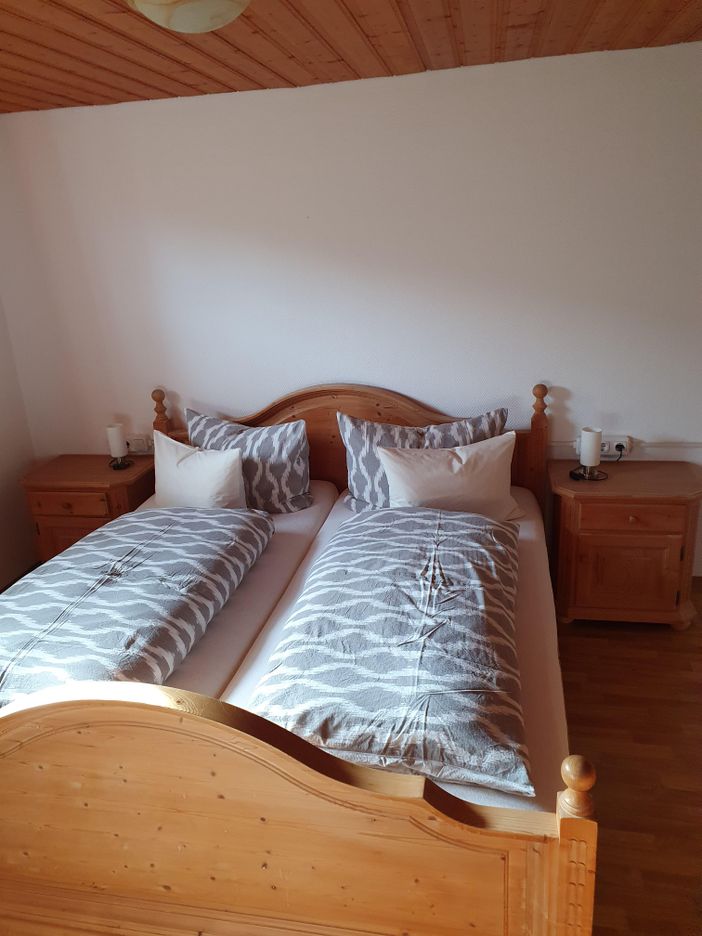 Schlafzimmer Ferienwohnung Bichlblick