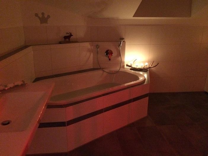 Badezimmer_mit_Fu%c3%9fbodenheizung