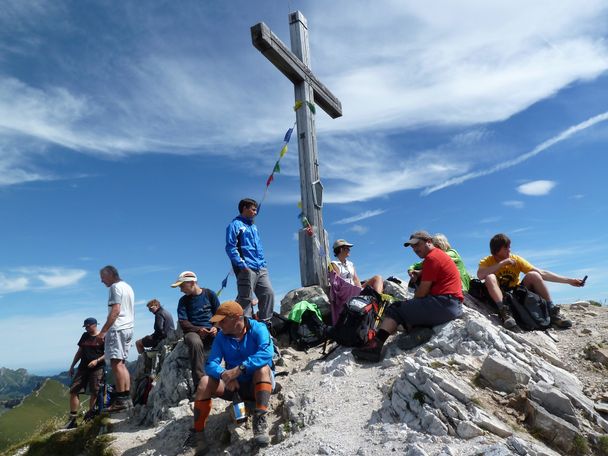 Am Gipfel der Lachenspitze