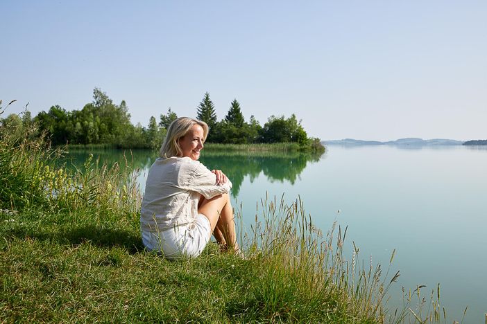 Hotellage direkt am See