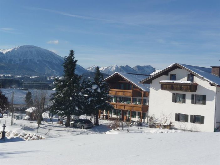 Das Bauernhaus und das Nebenhaus