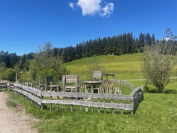 Ein schönes Rastplätzchen am Wegesrand