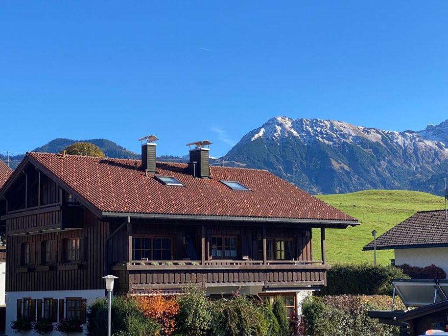 Aussicht auf das Nebelhorn (Whng. OG/rechts)