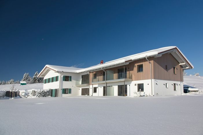 Unser Haus in einer wuderschönen Schneelandschaft