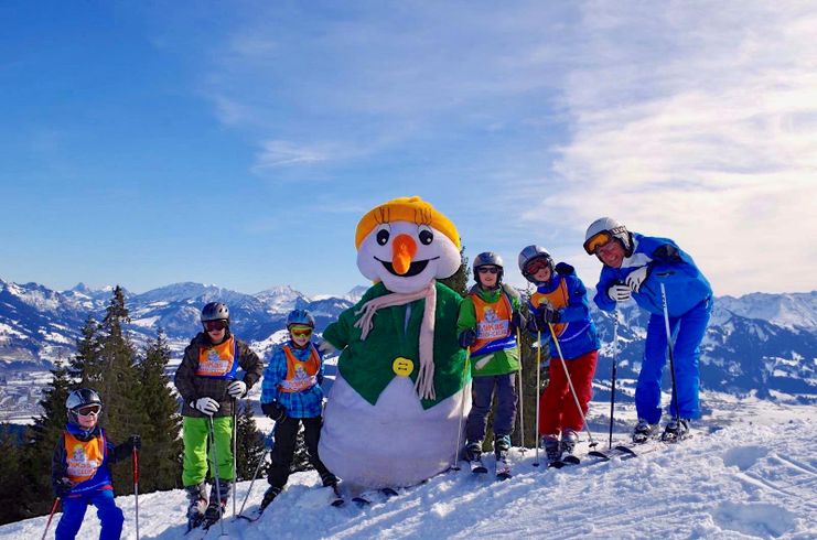 Mikas Skichule im Skigebiet Ofterschwang