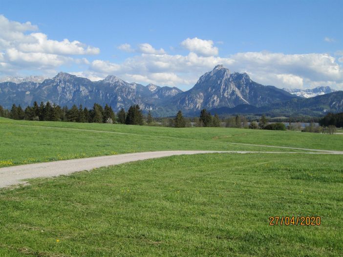 Der Hopfensee mit Neuschwanstein u. Säuling