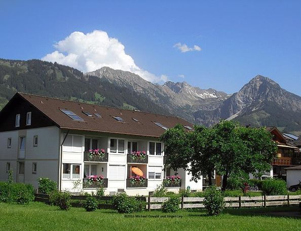 Rückansicht Haus Allgäu-Appartements