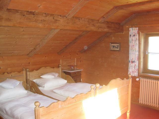 Schlafzimmer oben links