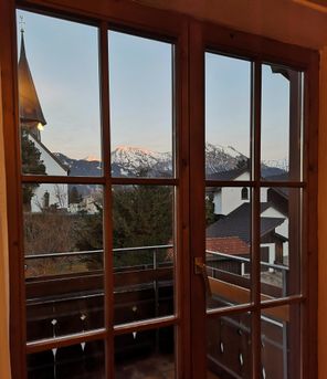 Bergblick aus dem Wohnzimmer Richtung Osten