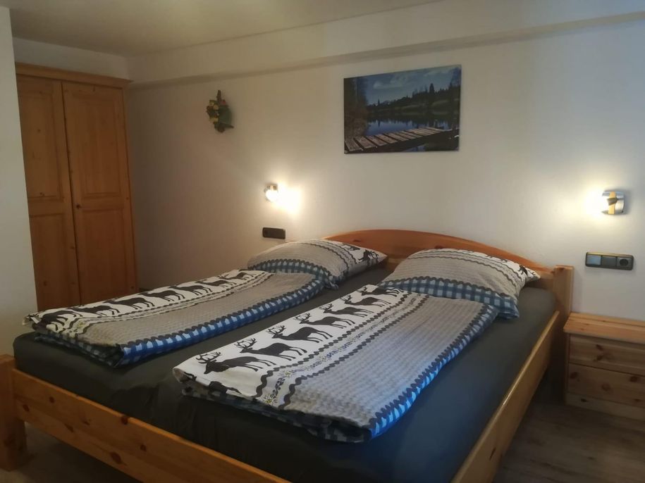 FW 1 Schlafzimmer