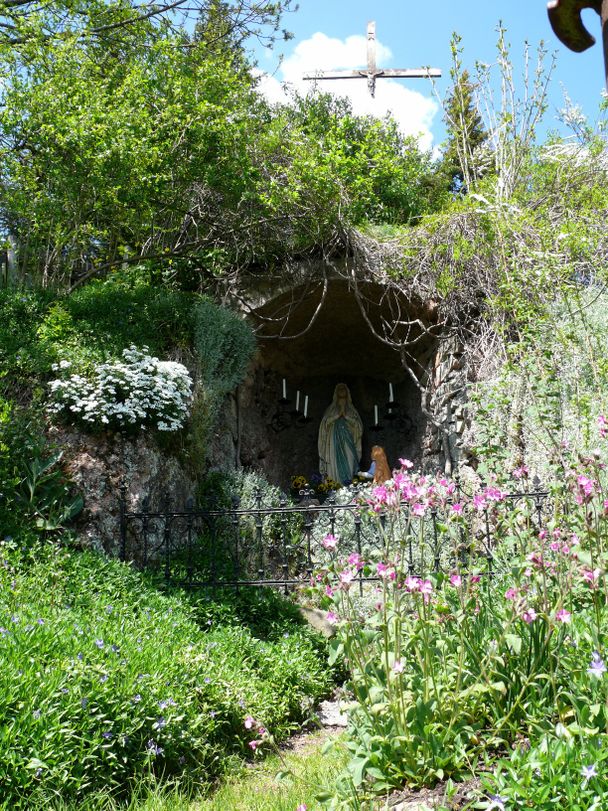 Lourdes-Grotte am Senkele