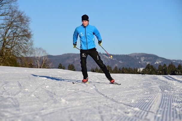 Skater auf der Verbindungsloipe Richtung Gschwend