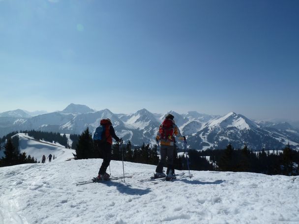 Am Gipfel des Schönkahler (1688 m) im Winter