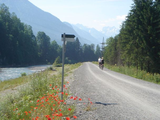 Illerradweg bei Fischen i. Allgäu