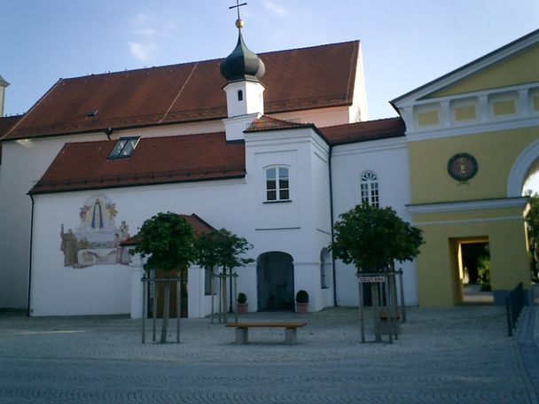 Die Loretokapelle in Türkheim.