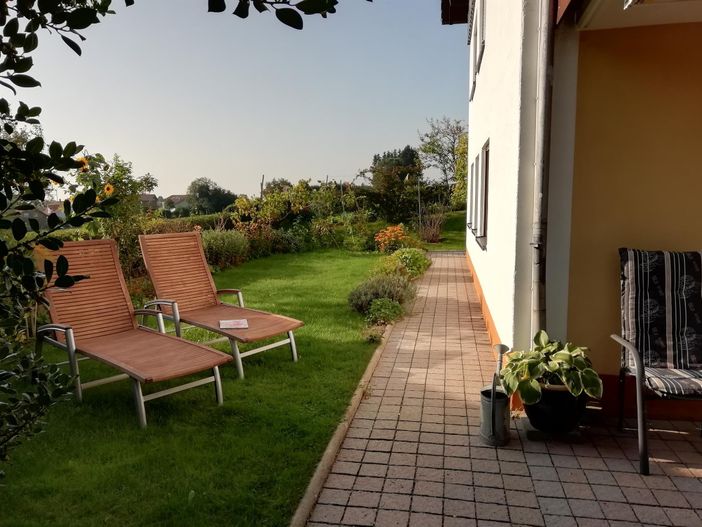 Ferienwohnung Familie Kleinert - Terrasse, Garten