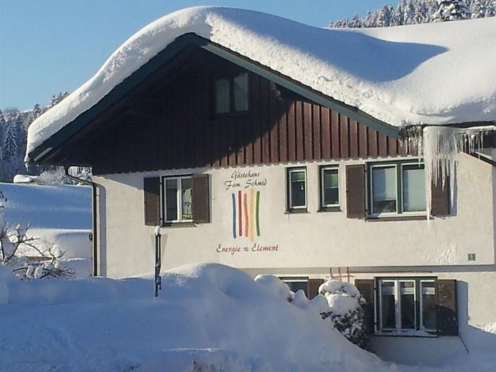 Gästehaus im Winter