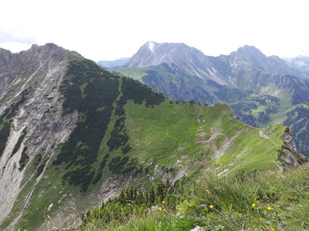 Weg Richtung Ponten