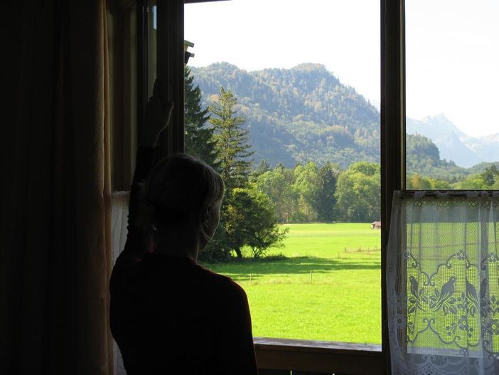 Aussicht von Balkon u. Terrasse