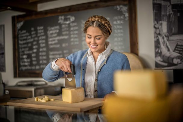 Bergkäse-Sennerei Schweineberg - Käseladen