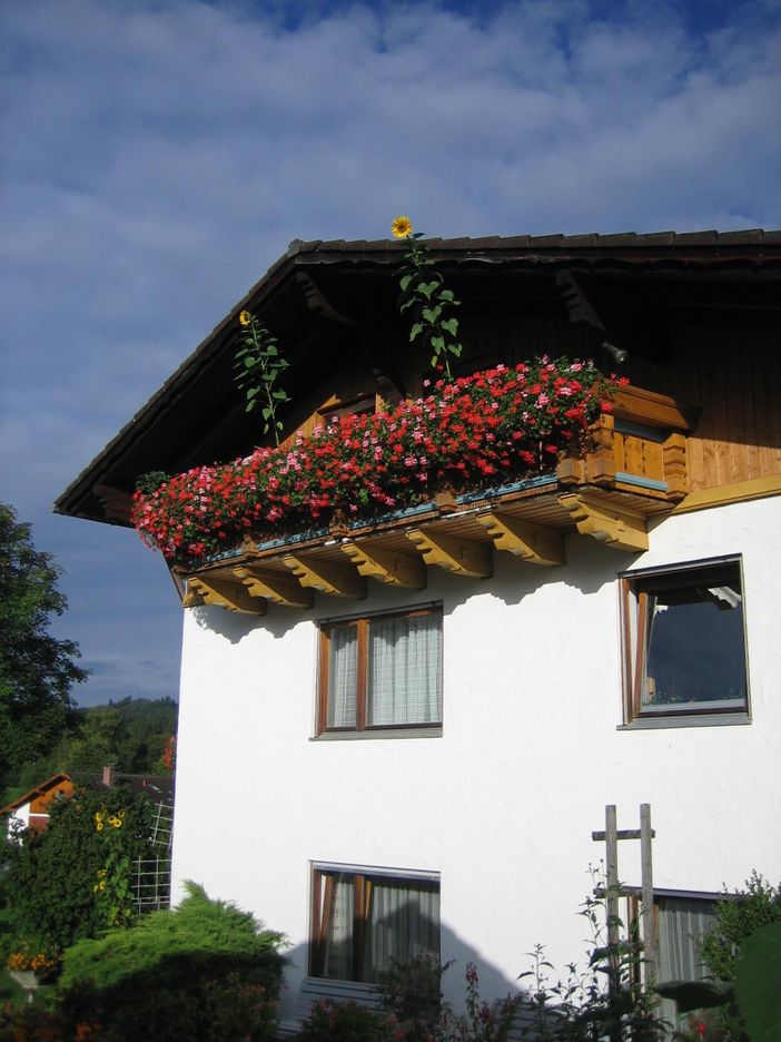 Haus mit Balkon