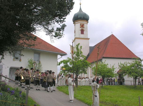 Kirche Enkenhofen