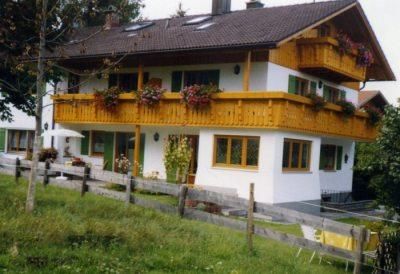 Haus Schönruh  ( Süd - Ostseite) mit Bergblick