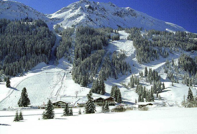 Krinnenalp-Lift und Tennenberg-Schlepplift