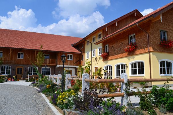 Hofgut Ratzenberg - Biergarten