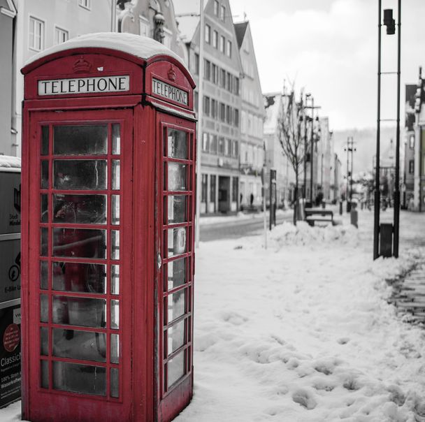 Telefonzelle_Innenstadt_Winter_bearbeitet