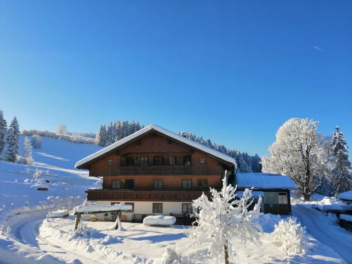 Bauernhof Denz im Winter