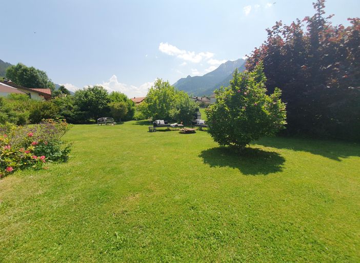 Garten Süd mit Blick Richtung Tirol