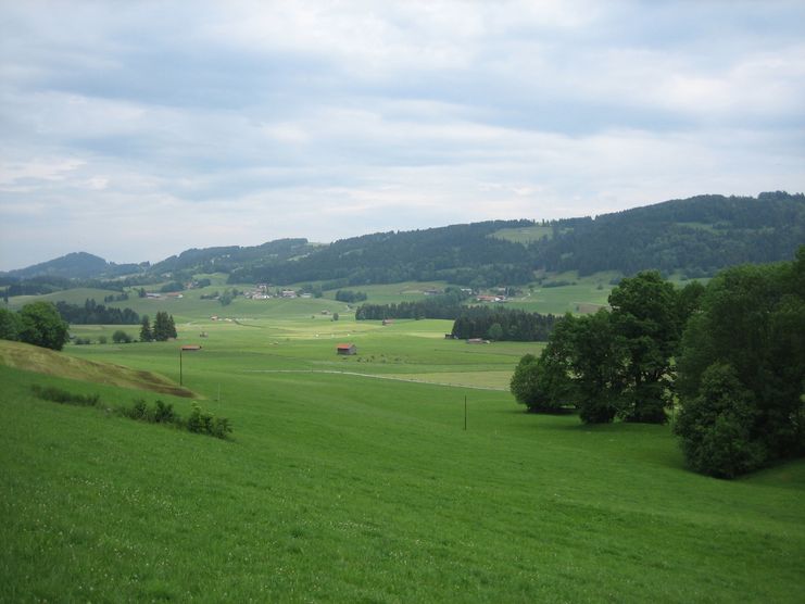 Das Osterrieder Tal hinter Großdorf